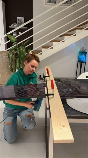 Silk table tutorial https://www.patreon.com/posts/116171708?utm_campaign=postshare_creator