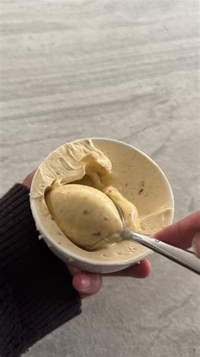 Desmond Scott on Instagram: "Restocking my compound butters! Easy way to turn those date nights at home into a steakhouse situation! Red Wine Reduction Butter, Garlic Rosemary Butter, Anchovy Garlic Butter😮‍💨🤤"