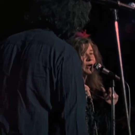178K views · 5.8K reactions | Janis Joplin "Tell Mama" at McMahon Stadium in Calgary, Canada on July 4, 1970. #janisjoplin 勺勺勺 | Alexandra Hendrix | Facebook