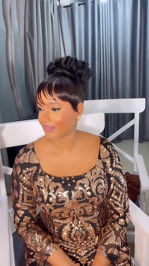 ✨Make up 💫kwa huduma zote za makeup zinapatikana ndani ya ester saloon ✨makeup za harusi. ✨engagement ✨send off ✨kitchen party ✨graduation #0712782591 @thedymakeup_moshi | Ester msusi