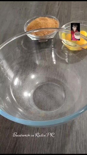 34K views · 413 reactions | Prajitura de vis cu caramel  reteta pas...