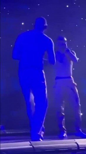 Wizkid and Skepta performing Energy stay far away #afrobeat #wizkid #skepta #nigeria #uk