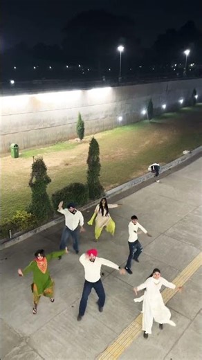 Bhangra on GRAPH | Song by ‪@RanjitBawa‬ | #groupbhangra #punjabisong #dance #bhangramusic #bhangra