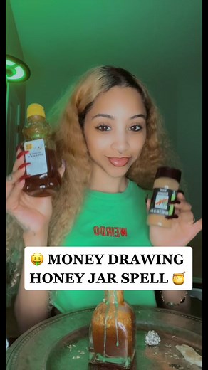 ✨🤑 Easy money drawing spell with things you already have! 🤑 #witchtok #moneymagic #moneyspell #hoodoowitch #beginnerwitchtips #witchtips #spelljar