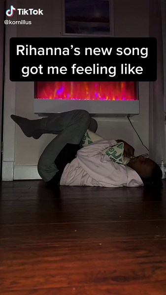 I NEEED LOVE I NEED LOVE #rihanna #liftmeup #liftmeuprihanna #feels