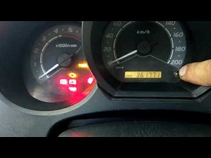 How to reset the T-belt warning light on the Toyota Hilux