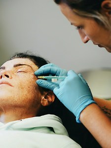 anti-wrinkle injections & Fillers (Foundation) Training Course