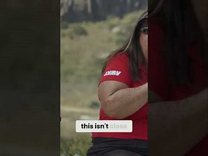 Amazing Border Collie Shows Perfect Sheep Herding Skills