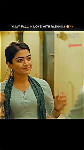 Vijay fall in love with Rashmika 🥰🫶 #rashmikamandanna #vijaydevarakonda #virosh #shorts