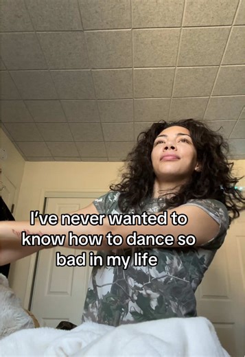 Learn the Easy Dance Moves: No Hands Required