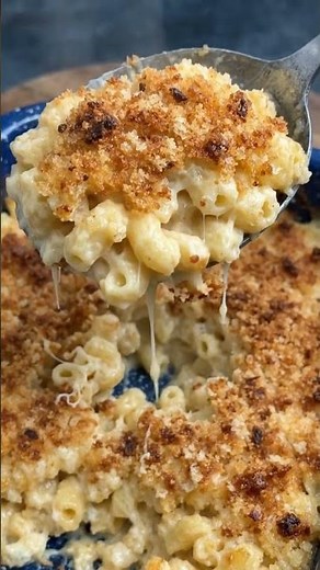 Ultimate Baked Mac and Cheese