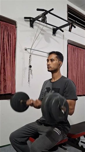 Do this tricep curls for your tricep | homeworkout #tricepsworkout #homeworkout #strengthtraining