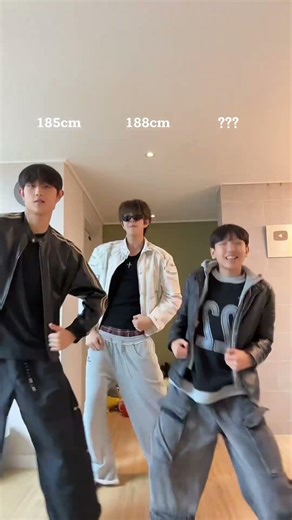 맞추면 선물줄게 #이수만두 #삼형제