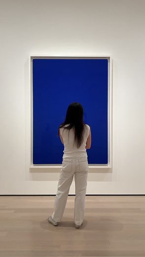 It’s not turquoise, it’s not lapis, it’s International Klein Blue 🟦 Artist #YvesKlein’s most iconic works were made using International Klein Blue, a shade of pure ultramarine he claimed to have invented and trademarked. At the time, Yves Klein was challenging the expectations of what an artwork could be, shifting away from physical objects to more intangible ideas. 🟦 See this painting on view now in our fourth floor galleries. — [1] Yves Klein. “Blue Monochrome.” 1961. The Sidney and Harriet