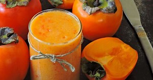 Caqui: conheça benefícios e aprenda como incluir a fruta em receitas