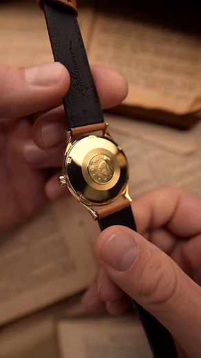 OMG. This vintage Omega Constellation has never heard of patina. It’s cleaner than your plate after a visit to your mother-in-law. #omega #constellation #watches | Goldammer.me