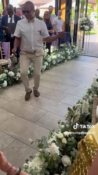 Incredible Wedding Flower Arrangements by Expert