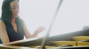 Australian pianist Andrea Lam performs Mozart with the Sydney Symphony on 6 & 9 October. In this exclusive video, Lam chats about how special it is to experience the renewed Sydney Opera House Concert Hall, Mozart’s wicked sense of humour, and her memories of debuting with the Orchestra at the age of just 13! 🎟️ https://bit.ly/3Cje2pM | Sydney Symphony Orchestra