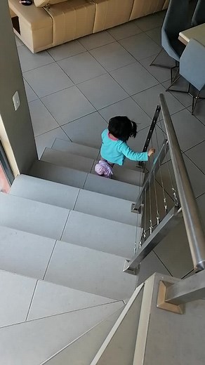 Humpty dumpty had a great great fall😂😂