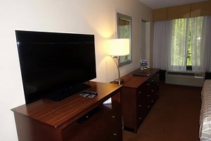 22 reactions | Some military lodging is still a great deal! We recently stayed at Navy Lodge JAX. It was $72/night (no tax) for a room with two queens beds, a kitchen, and free breakfast. As a bonus, we were right across the street from the golf course! Here are the tricks we use to get a room in base lodging every time! https://www.poppinsmoke.com/on-base/space-a-lodging/ | Poppin' Smoke | Facebook