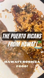 Hawai’i Puerto Rican Food! Let’s talk story. Ono y sabroso!😋 Our recipes are the greatest example of our unique background. This is seen in the well-known “pateles” that are now beloved by all in Hawai’i — keeping core Boricua ingredients but wrapped in the Native Hawaiian Ti Leaf. 🧑🏽‍🍳 We chat about: pateles (pasteles), gandule rice (arroz con gandules), panadijas (empanadillas), bacalao salad, habichuelas, sweet bread, pumplines (postre), ensaladas! Non-inclusive colonial policies caused m