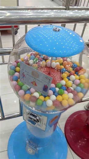 BLUE GUMBALL CANDIES MACHINE LOADED #shorts