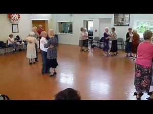 Melody Foxtrot sequence dance