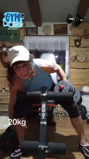 Nocny trening na biceps hantle 2×10kg sztanga łamana 20kg #gymmotivation #biceps #workout #foryou