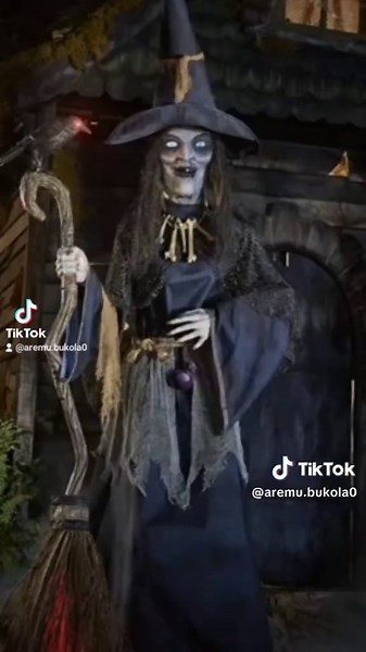 Understanding Islamic Prayer Practices in the Muslim Faith