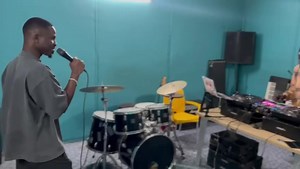 53K views · 8.6K reactions | #LFLFShow Vendredi 22.12  Institut Français du Sénégal à Dakar ⚠️ le concert démarre à 20H | Dip Doundou Guiss | Facebook