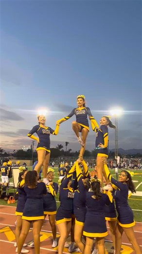 Mariah | back tuck split pyramid🎀 #fridaynightlights #cheer #cheersideline | Instagram