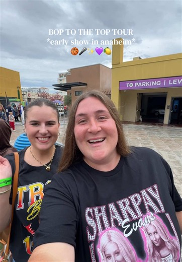 I had the best time ever!! 😊 First time at the bop to the top tour and definitely won’t be my last!! 🎤✨ #boptothetoptour #disneychannel #highschoolmusical #descendants #disneymusic @Bop to the Top Tour @carly callanan