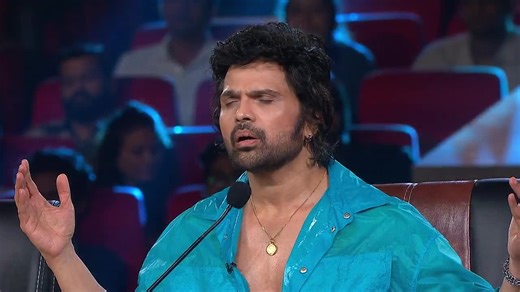 Engaging Live Stage Performance Highlights