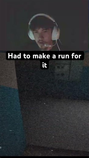 Of course the cop scared #fyp #gaming #horror