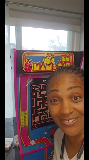 Mrs Pac-Man: Highlights from Live Gameplay
