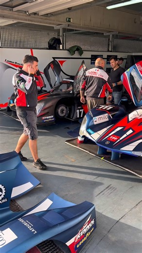 LAMO RACING CAR on Instagram: "🔥Derniers Check Up avant le début des essais de la journée 🔥 @lamo_racing_car #checkup #race #motorsport #sport #raceday #trackday #trackdaycar #teamwork #team #racecars #racing #aragon #motorlandaragon #motorland"