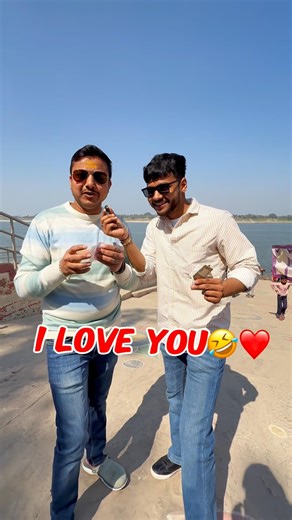 Asking Strangers: Money Or Paper? 🤑😳 #entertainment #funny #money #comedy #love