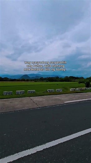 Iniwan ka na ng eroplanoOkay lang, baby, huwag kang magbagoDito ka lang humimbing sa aking piling