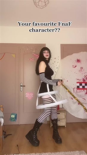 Puppet Cosplay from Five Nights at Freddy's - Costume Ideas and Makeup Tutorial