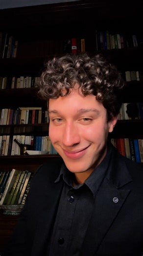 Gregory Fontana on Instagram: "Weather is changing🙃 #fyp #perte #music #parati"