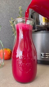 56 reactions · 19 shares | Have you ever seen such a vibrant juice? 朗 And it's so easy to make. Just drop beets, pineapple, and apples into the Kuvings EVO820 juicer. : www.KuvingsUSA.com : @littlekalegirl on IG | Kuvings USA | Facebook