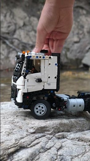 LEGO Technic Volvo FMX Truck & EC230 is AWESOME