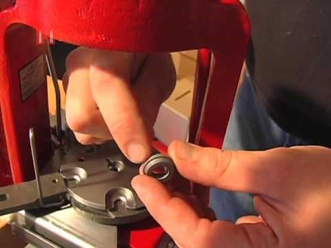 Lock-N-Load™ AP Instructional Videos (2 of 12) Shell Plate Installation from Hornady®
