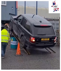 1.1M views · 3.9K reactions | FOR SALE: Range Rover Sport, Black, Full Service History, one careful owner…..!! We’re flabbergasted this took place on UK soil. Utterly reckless   /   =  | UK, Is This Safe? | Facebook