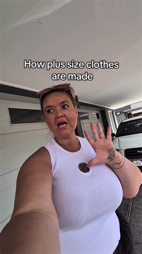 Inclusivity in Fashion: Discover Less Common's Approach