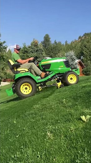 John Deere X758 Diesel Mowing Steep Hill