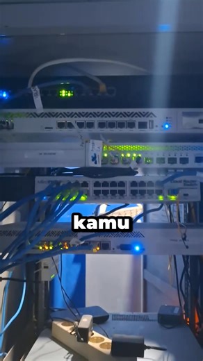  Video Tutorial Mikrotik Lengkap – Panduan Lengkap dari Dasar hingga Mahir dengan Mudah! 樂 Baru pertama kali pegang Mikrotik? Tenang, video ini membimbing dari dasar sampai konfigurasi advanced. ✅ Materi runtut & mudah diikuti ✅ Project siap pakai, bisa langsung praktik  Dalam waktu singkat kamu bisa berubah dari pemula jadi teknisi jaringan yang dicari-cari perusahaan  Klik di sini untuk mulai transformasi skill-mu! | Mahir Mikrotik | Facebook