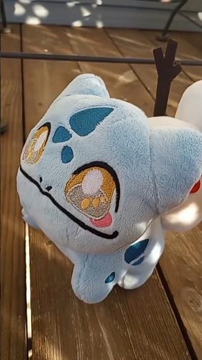 Snowman Bulbasaur got back! Nintendo Pokemon plushies