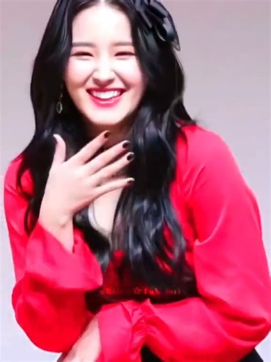 Nancy from Momoland: A Glimpse of Korean Beauty