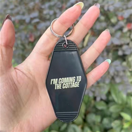 I'm Coming to the Cottage Key Tag | Hollanov Motel Key Tag - Etsy